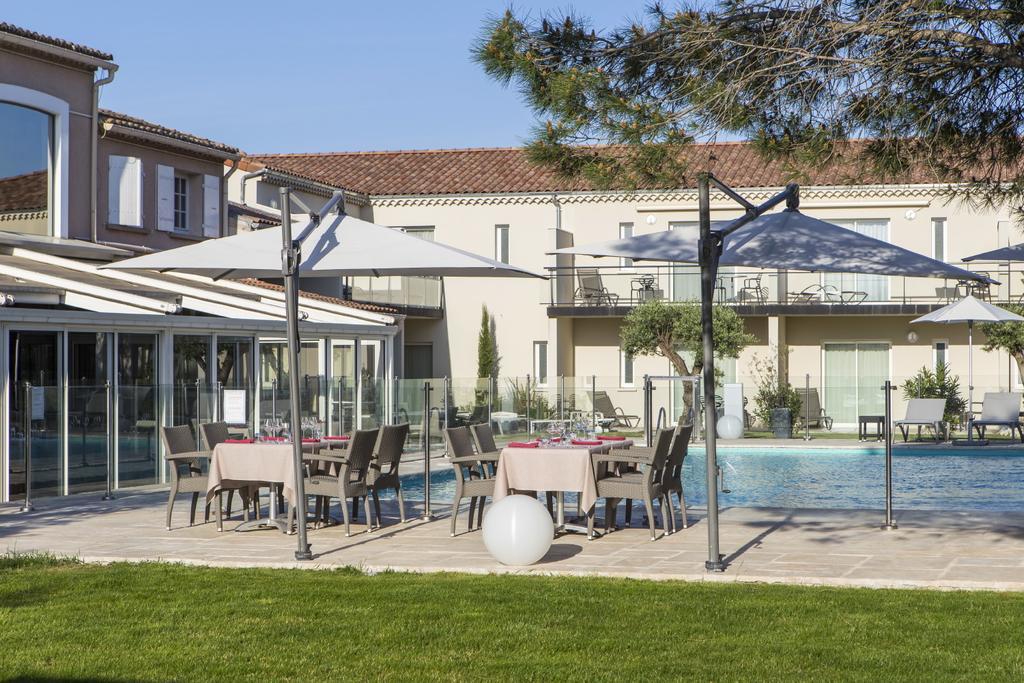 Le Domaine Des Oliviers Hotell Pierrelatte Eksteriør bilde