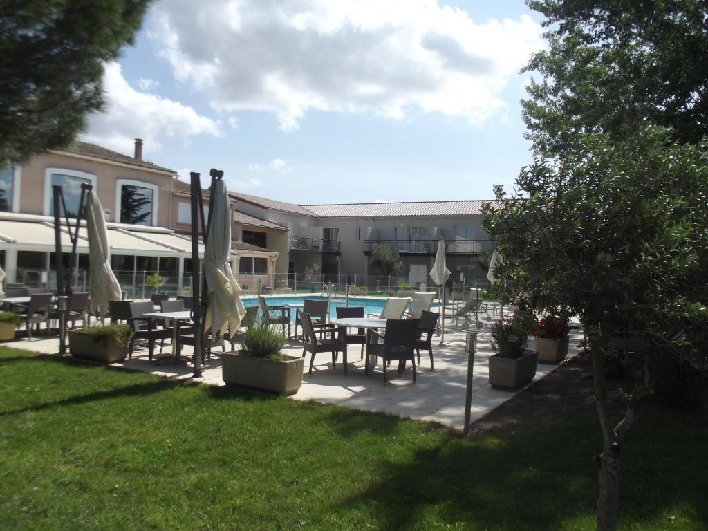 Le Domaine Des Oliviers Hotell Pierrelatte Eksteriør bilde