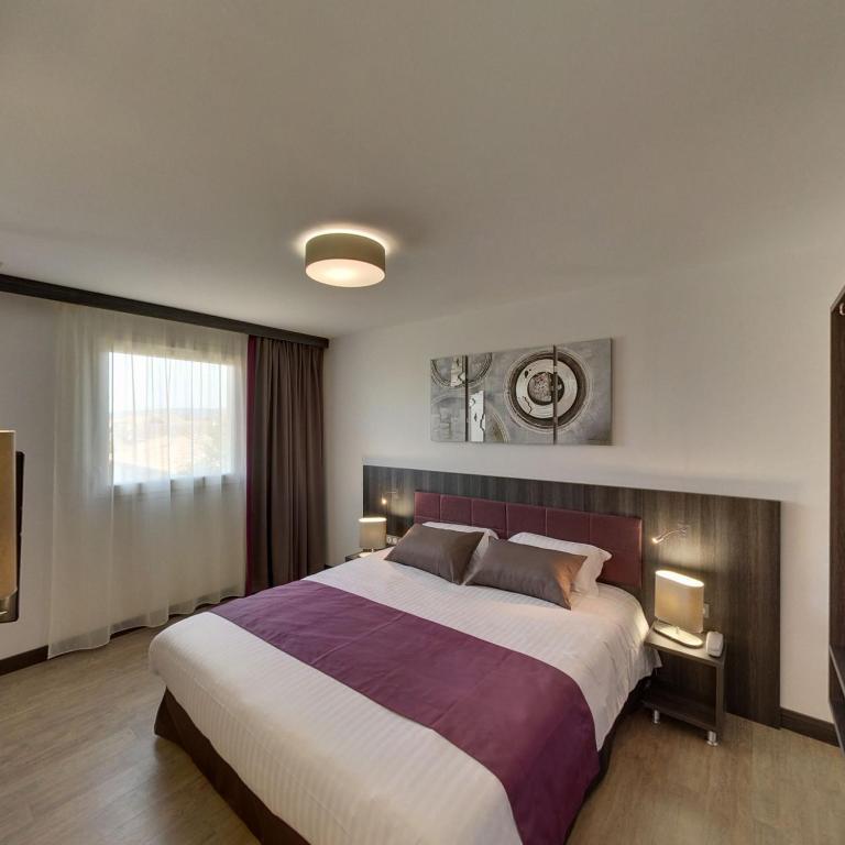 Le Domaine Des Oliviers Hotell Pierrelatte Rom bilde