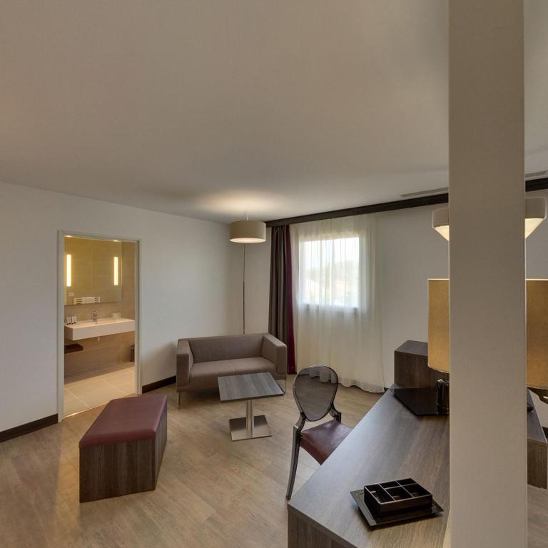 Le Domaine Des Oliviers Hotell Pierrelatte Rom bilde