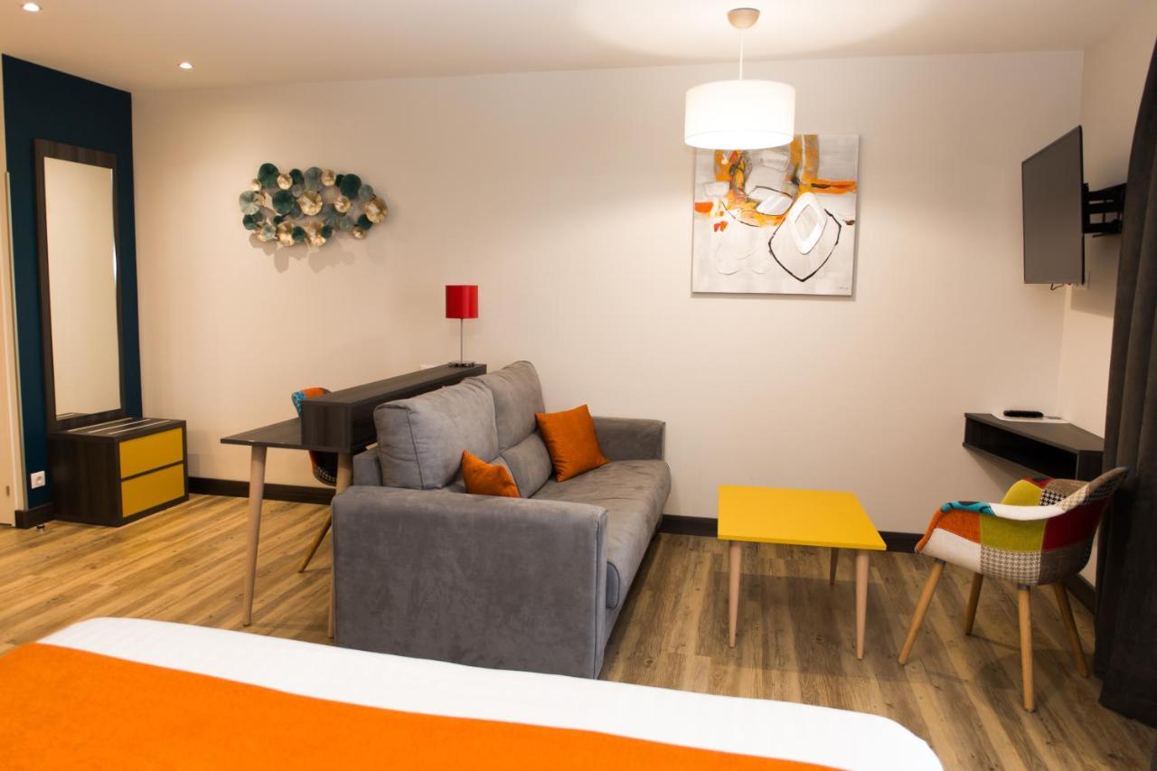 Le Domaine Des Oliviers Hotell Pierrelatte Eksteriør bilde