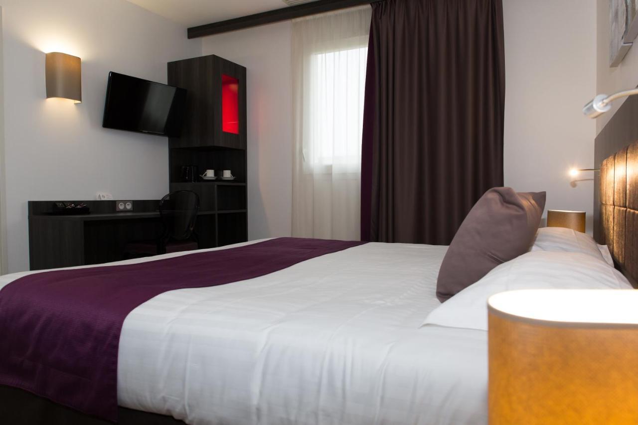 Le Domaine Des Oliviers Hotell Pierrelatte Eksteriør bilde